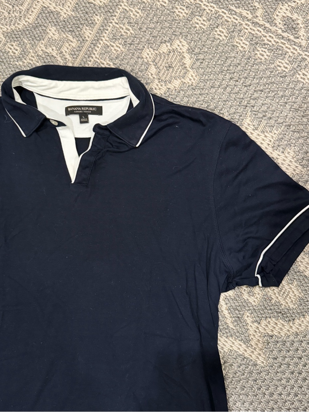 Banana Republic Men’s Dark Blue Polo with White Piping